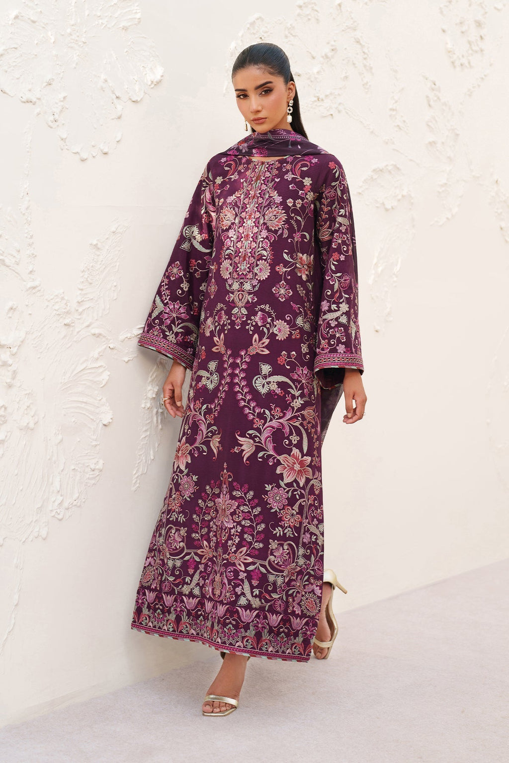 EMBROIDERED RAW SILK UF-4382