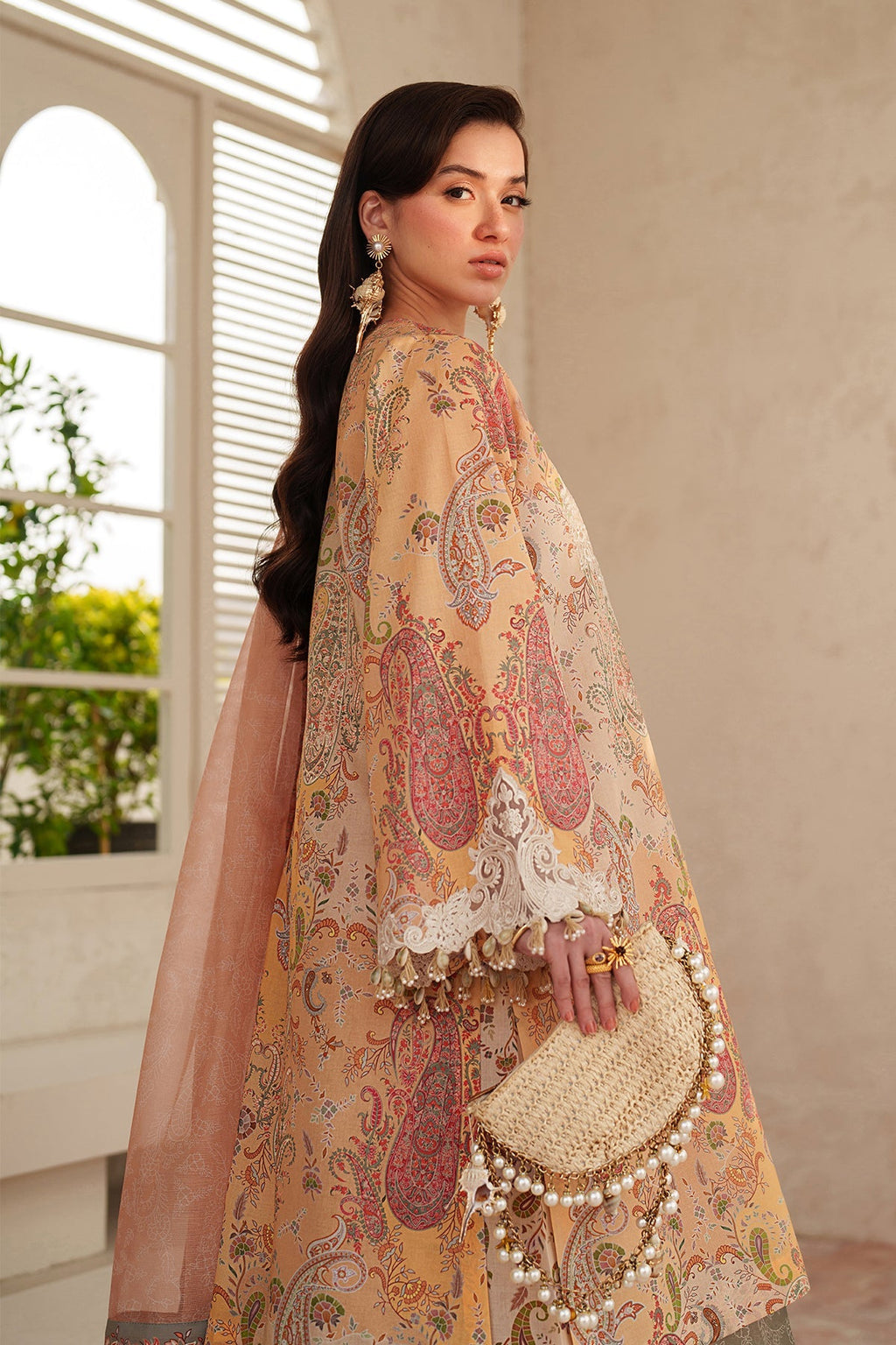 EMBROIDERED LAWN UF-4403