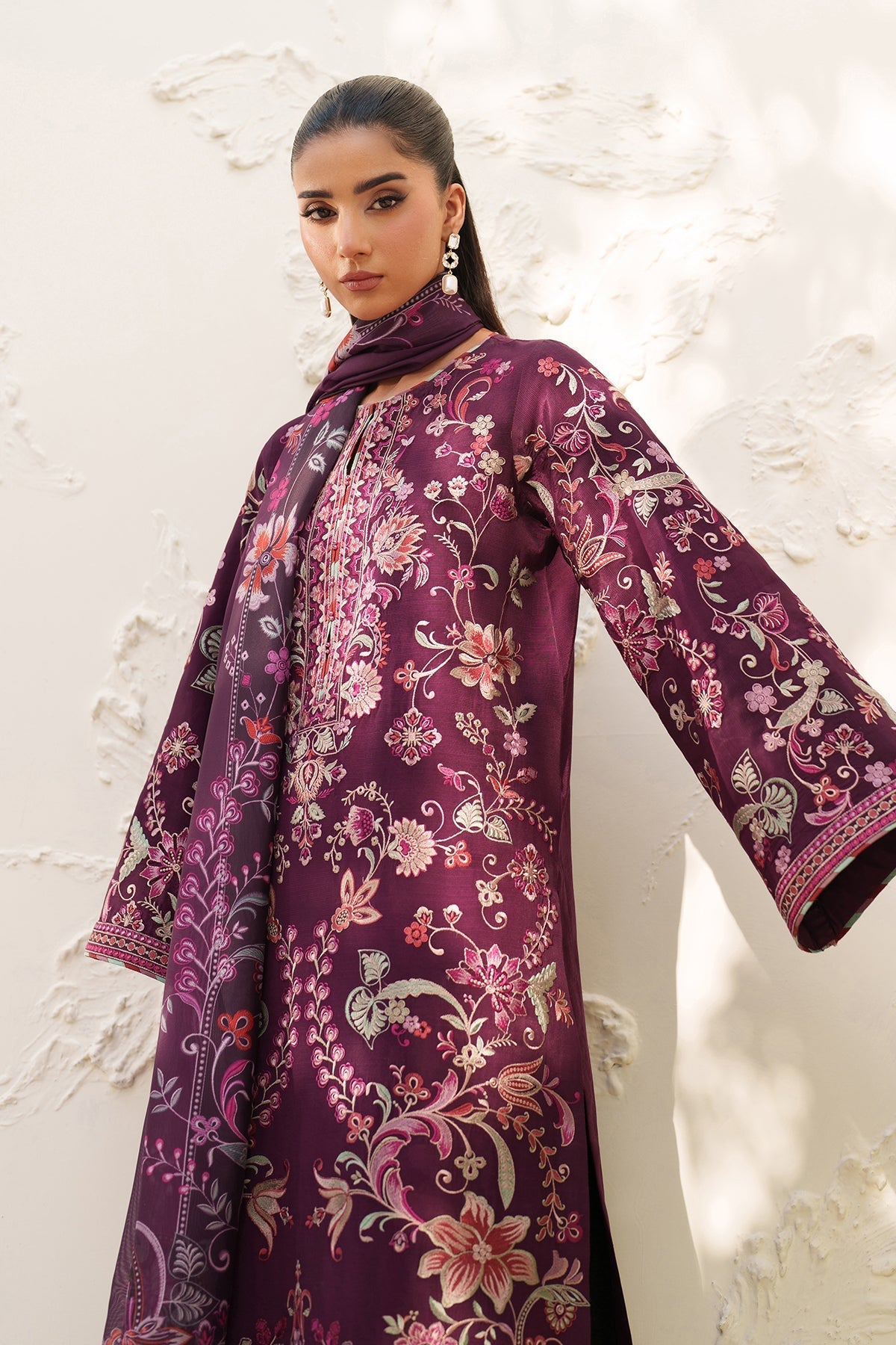 EMBROIDERED RAW SILK UF-4382