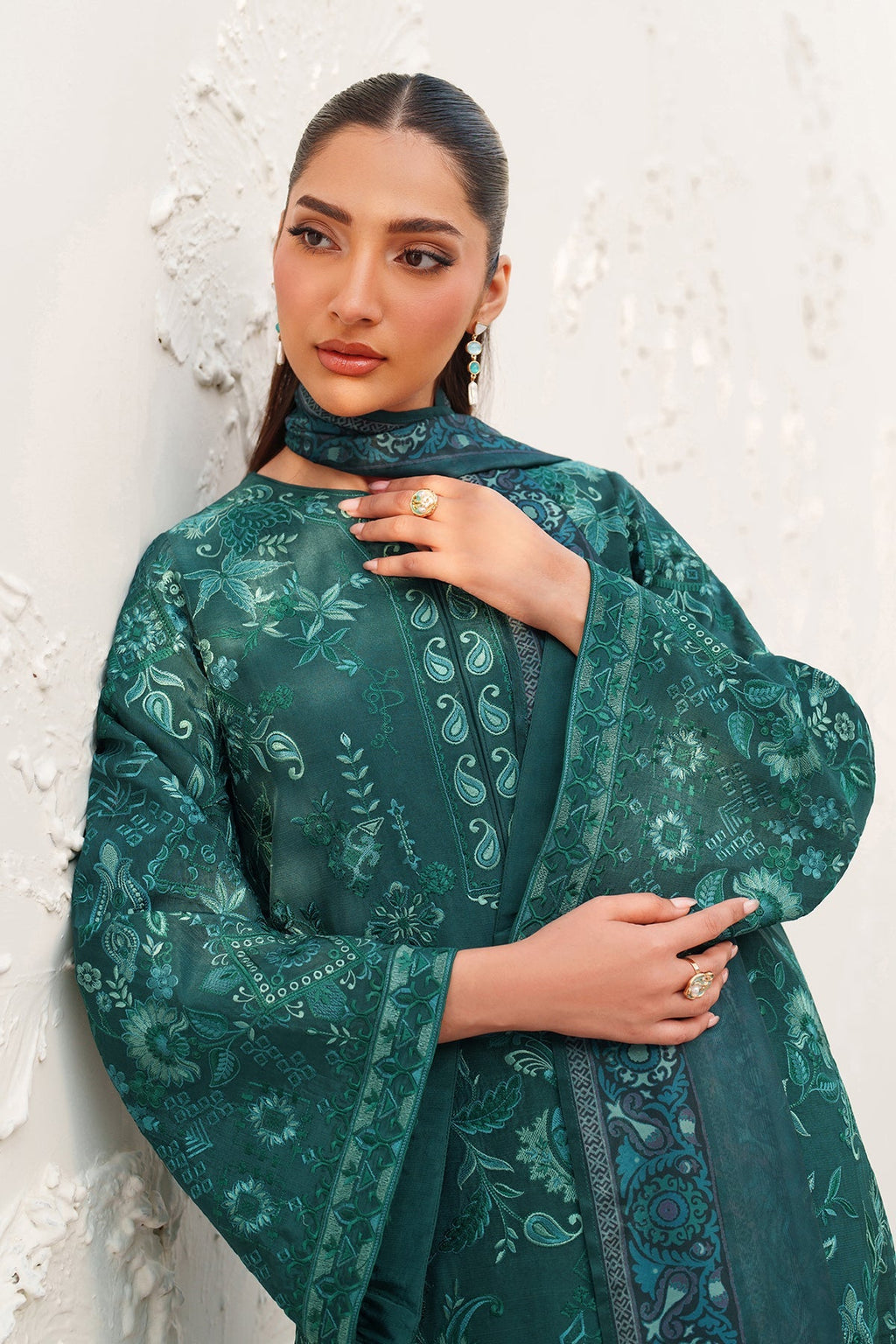 EMBROIDERED RAW SILK UF-4383
