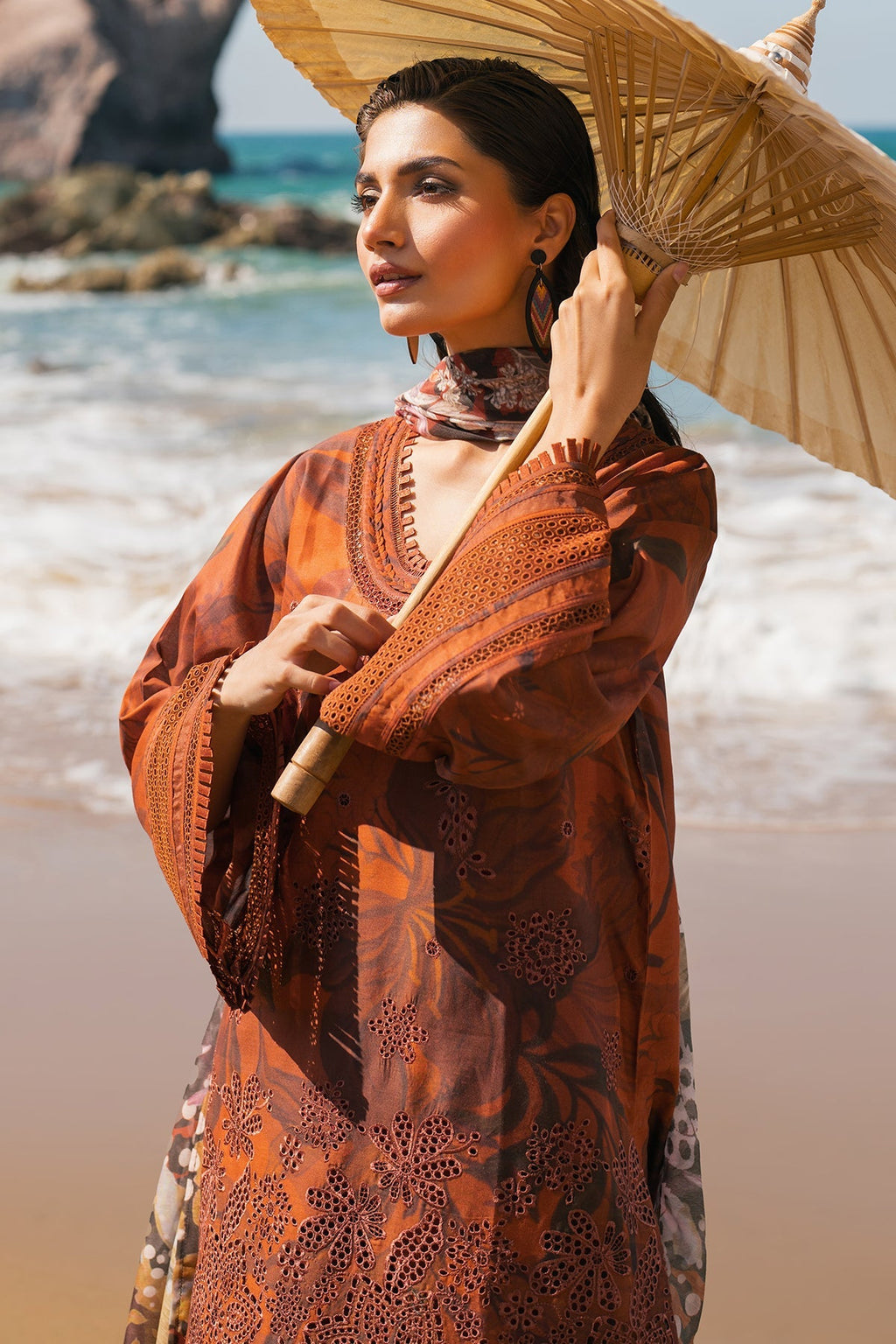 EMBROIDERED PRINTED LAWN UF-4113