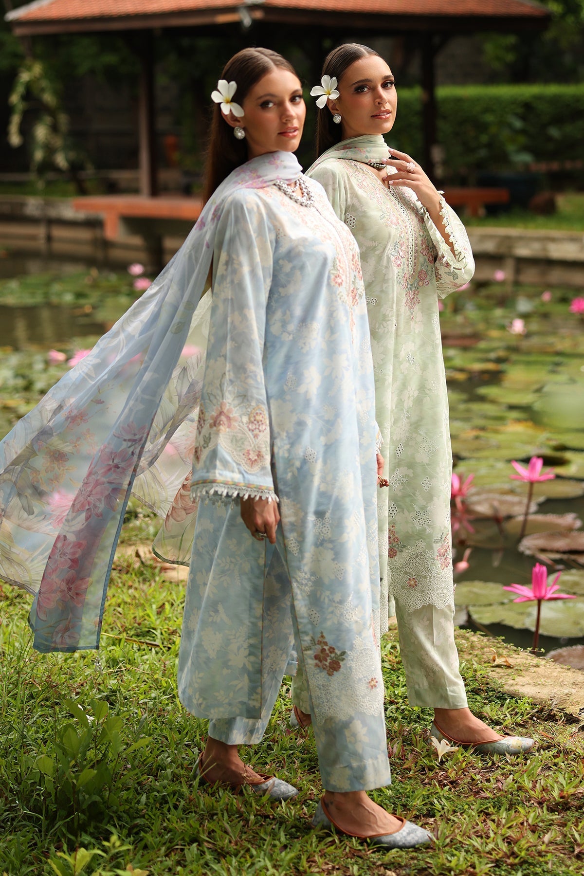 EMBROIDERED LAWN UF-4249