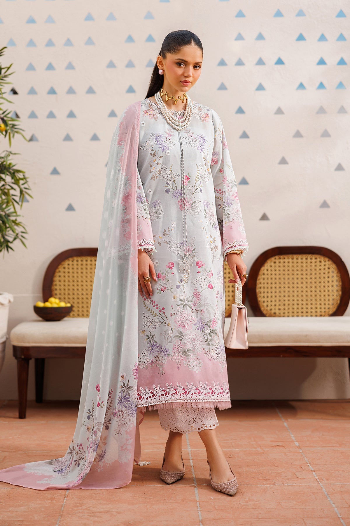 EMBROIDERED LAWN UF-4394