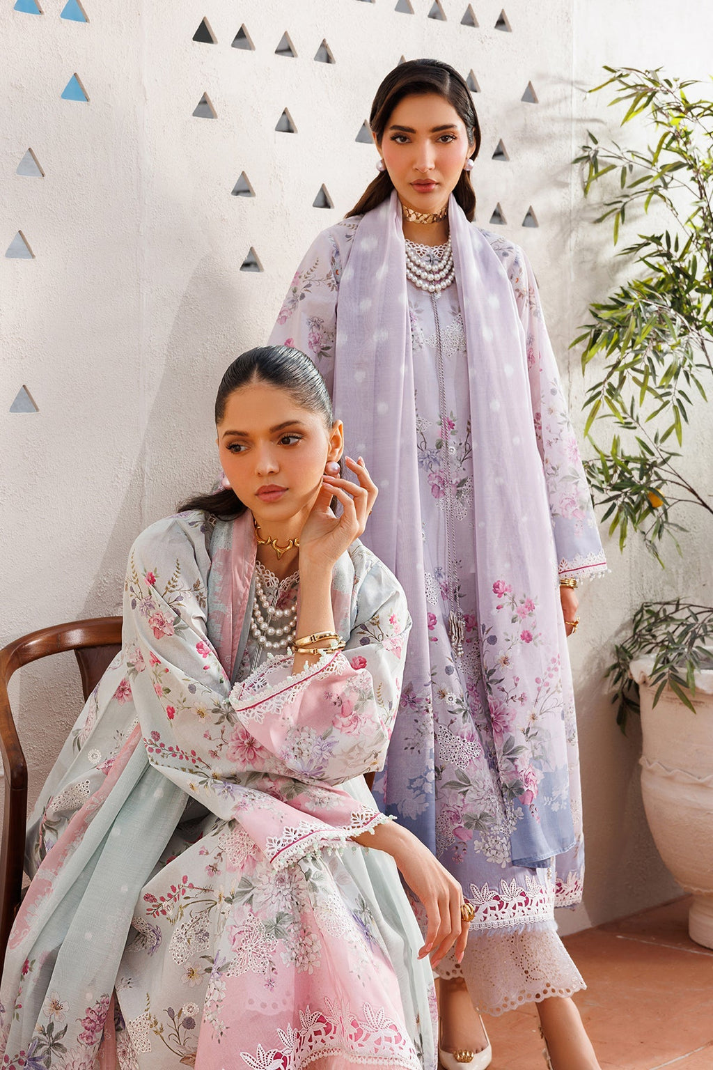 EMBROIDERED LAWN UF-4394