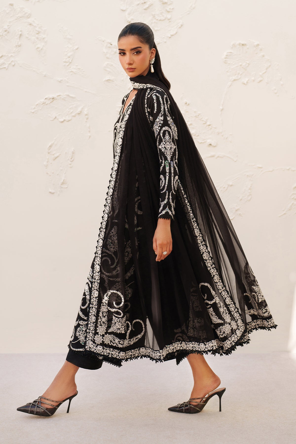 EMBROIDERED RAW SILK UF-4381