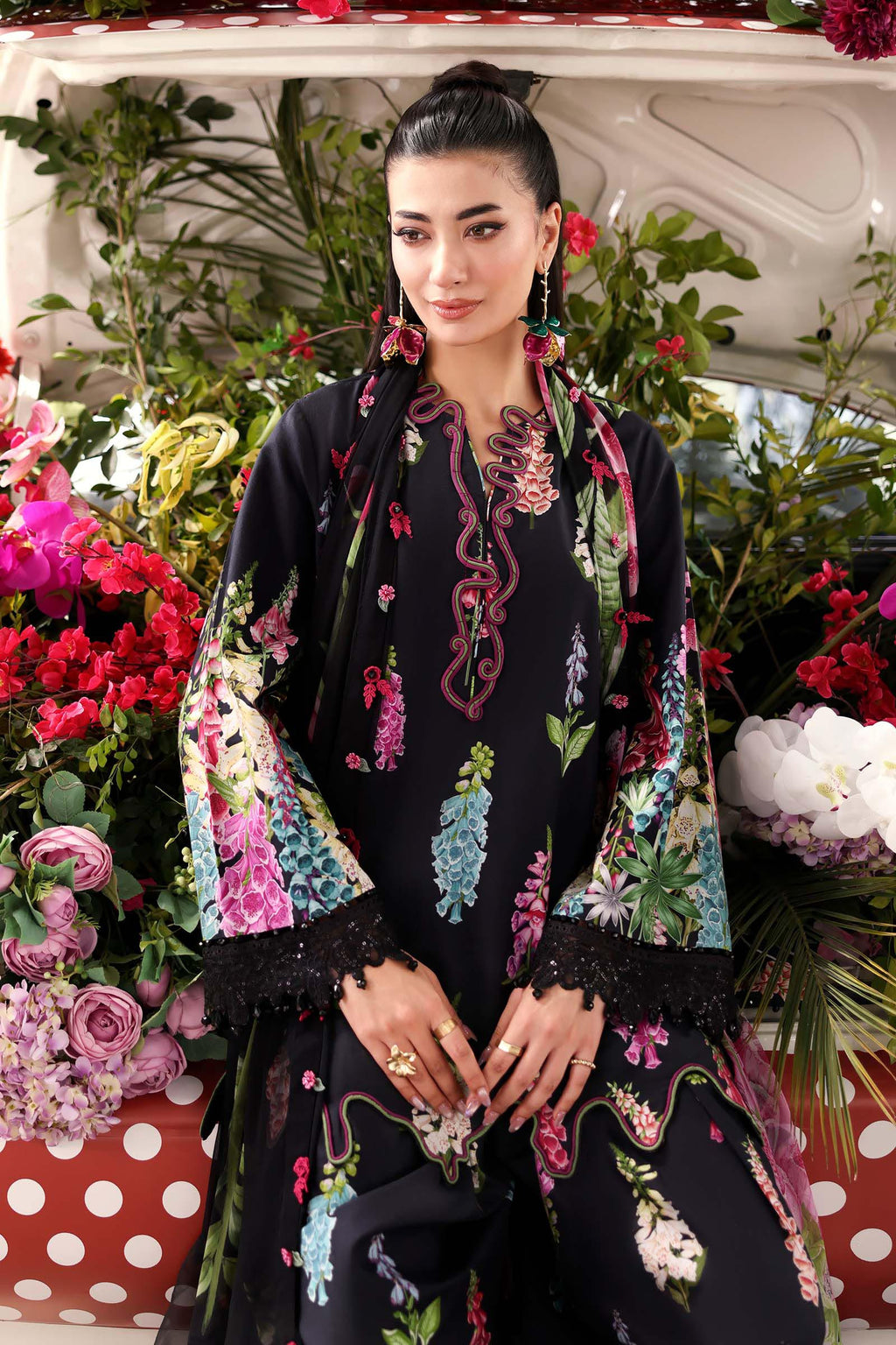3 Piece Unstitched Embroidered Lawn Suit