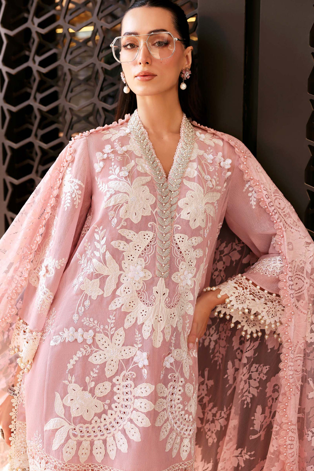 3 Piece Unstitched Embroidered Lawn Karandi Suit