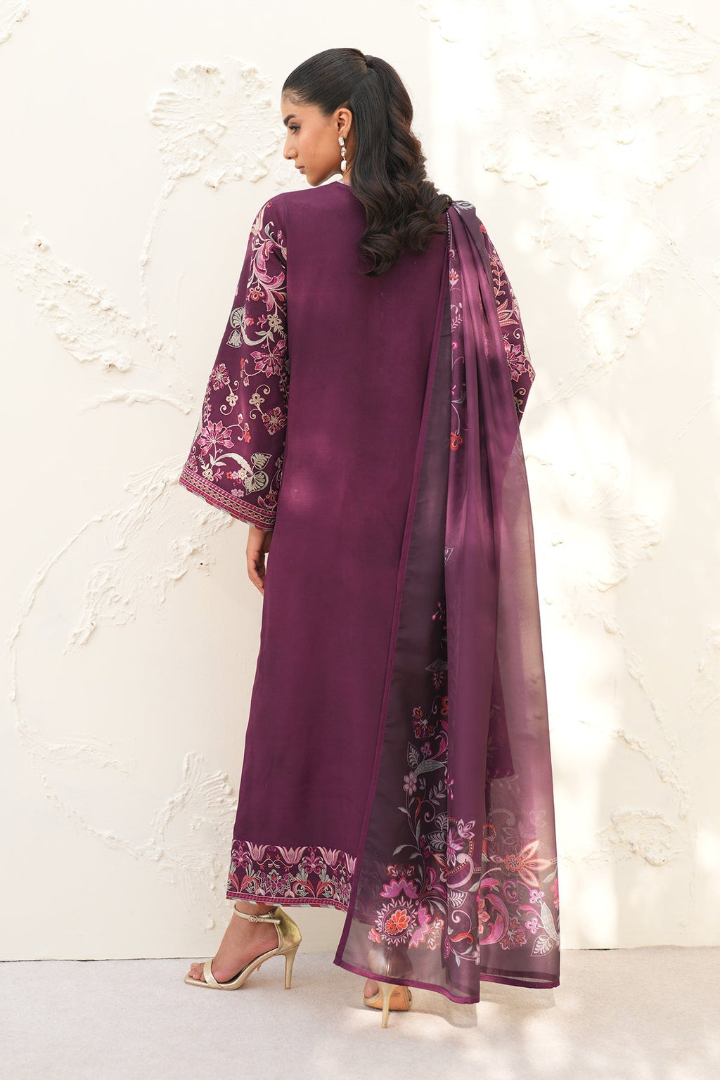 EMBROIDERED RAW SILK UF-4382